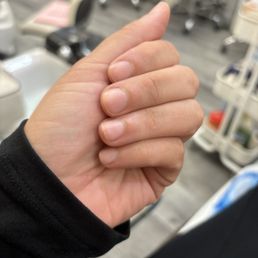 Had a simple manicure with mimi Had a simple manicure with mimi