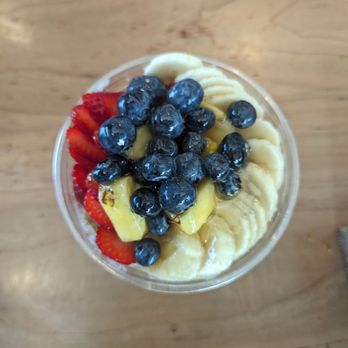 Pur Bowls - A close-up view of the bowl Arturo is holding - Acai Bowls Near Me - Carson, California Pur Bowls - A close-up view of the bowl Arturo is holding - Acai Bowls Near Me - Carson, California