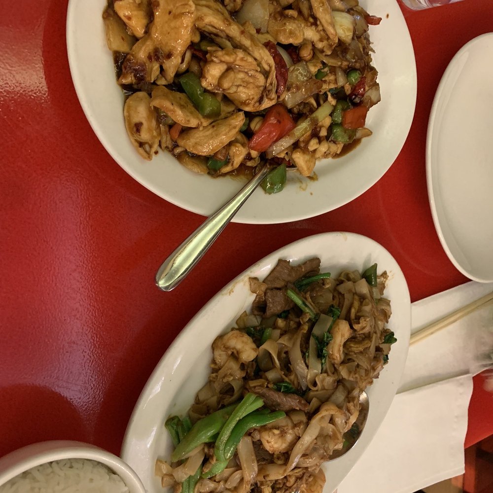 Blazing Noodles - Yum - Thai Near Me - Temecula, California Blazing Noodles - Yum - Thai Near Me - Temecula, California