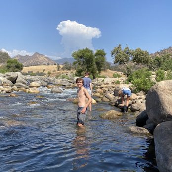 Lazy J Ranch Motel - Water is warm in July! - Hotels Near Me - Three Rivers, California Lazy J Ranch Motel - Water is warm in July! - Hotels Near Me - Three Rivers, California
