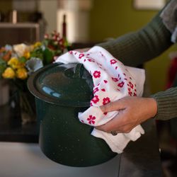 Kei & Molly Textiles - Grab our towel as an extra pot holder when cooking heats up in the kitchen!