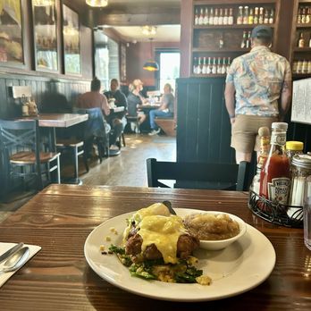 Victorian Cafe - Chicken n Waffle Benedict from the Specialty Menu - Breakfast & Brunch Near Me - Bend, Oregon Victorian Cafe - Chicken n Waffle Benedict from the Specialty Menu - Breakfast & Brunch Near Me - Bend, Oregon