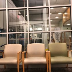 Monter Cancer Center - Lobby at E station