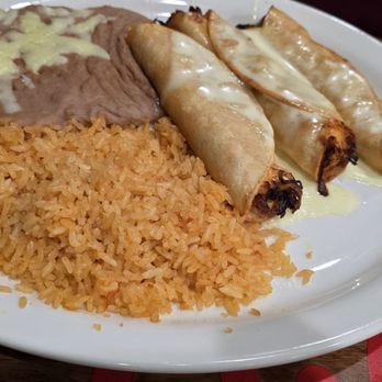El Nopal - Mexican Near Me - New Salisbury, Indiana