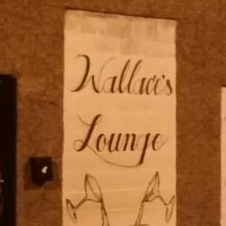 Wallace Lounge