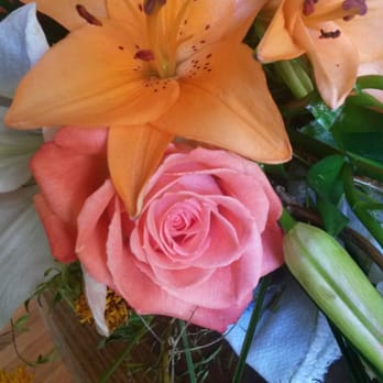 HDK Floral - Florists Near Me - Edmonton, Alberta HDK Floral - Florists Near Me - Edmonton, Alberta