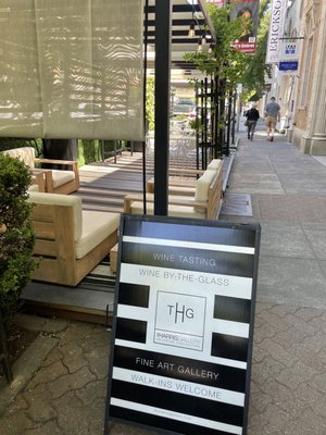 THE HARRIS GALLERY - ART & WINE COLLECTION by null