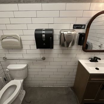 Broken Coffee - Silverado - Clean women's restroom - Cafes Near Me - Las Vegas, Nevada