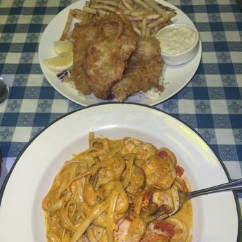 Blue Wing Saloon - Jambalaya special (bottom), fish and chips (top) - American Near Me - Upper Lake, California