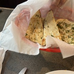 Dimitri's Pizza Restaurant - Naans garlic