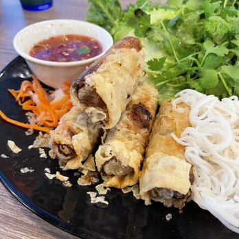 Pho Oh Love - 5 egg rolls in an order (ultra crispy) - Vietnamese Near Me - La Puente, California Pho Oh Love - 5 egg rolls in an order (ultra crispy) - Vietnamese Near Me - La Puente, California
