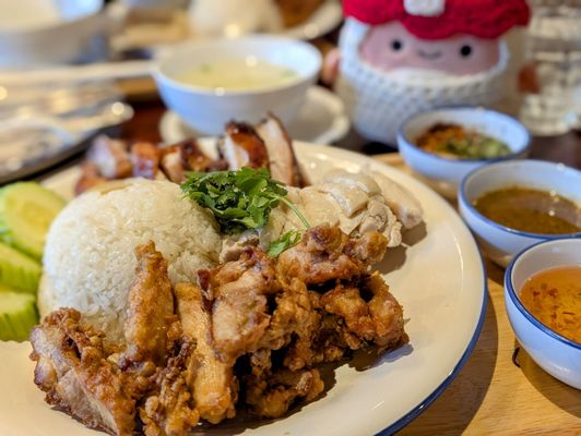 Aroy Mak Thai Food by null