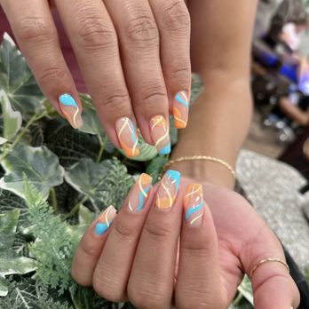 Expo Nails - Nail Salons Near Me - Yorktown, Virginia