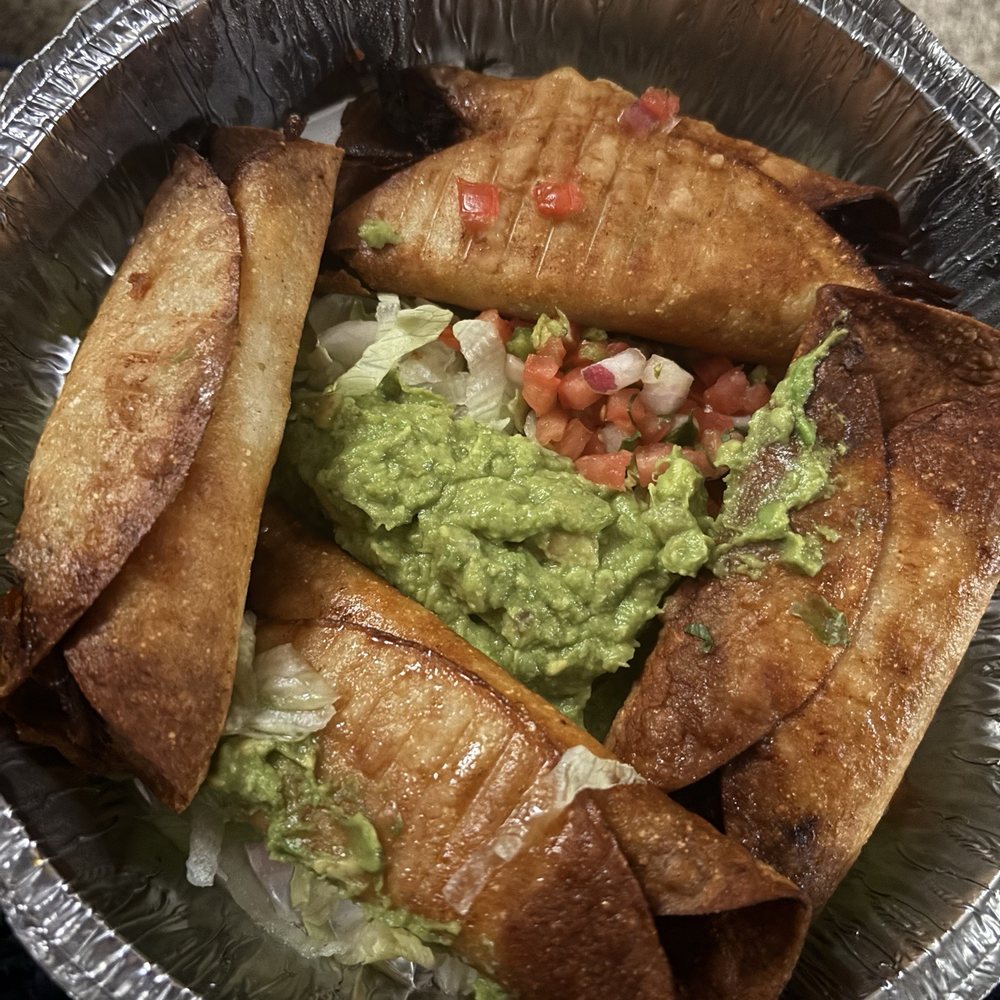 Los 3 Mayas - Mexican Near Me - Mansfield, Ohio Los 3 Mayas - Mexican Near Me - Mansfield, Ohio
