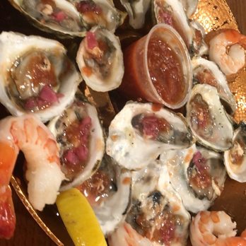Amagansett Seafood Store - a platter of seafood - Seafood Markets Near Me - Amagansett, New York Amagansett Seafood Store - a platter of seafood - Seafood Markets Near Me - Amagansett, New York