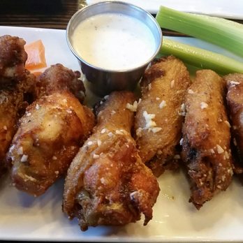 Woodson's Local Tap + Kitchen - 8 ct Parmesan garlic wings - Comfort Food Near Me - Conroe, Texas Woodson's Local Tap + Kitchen - 8 ct Parmesan garlic wings - Comfort Food Near Me - Conroe, Texas