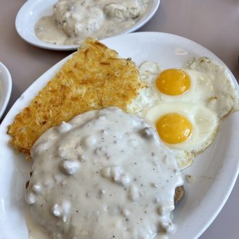 Jim's Country Style Restaurant - Chicken Fried Steak and two Eggs with Half Order Biscuits and Gravy - Breakfast & Brunch Near Me - Pleasanton, California