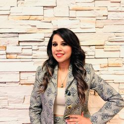 Optometry at The Shops - Meet Dr. Zia!