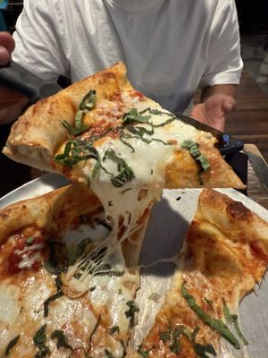 Del Ray Pizzeria & Draft House by null