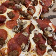 RICK’S PIZZA, BEER, & MORE - 239 Photos & 242 Reviews - 1305 N Virginia ...