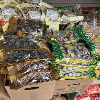 Sun Chong Grocery - International Grocery Near Me - Honolulu, Hawaii