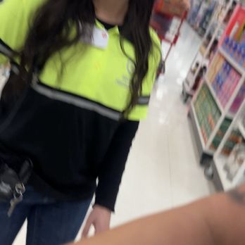 Target - Employee who told me to stop but allow the customer to yell at ne - Department Stores Near Me - Cathedral City, California