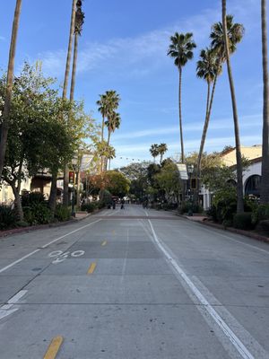 Downtown Santa Barbara by null
