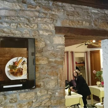 La Ciboulette - Interior of the restaurant - Restaurants Near Me - Beaune, 21 La Ciboulette - Interior of the restaurant - Restaurants Near Me - Beaune, 21
