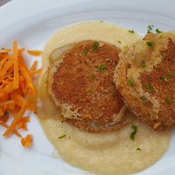 Restaurant Seeblick - Offenbacher "Stinker" mit Apfelmeerettich!