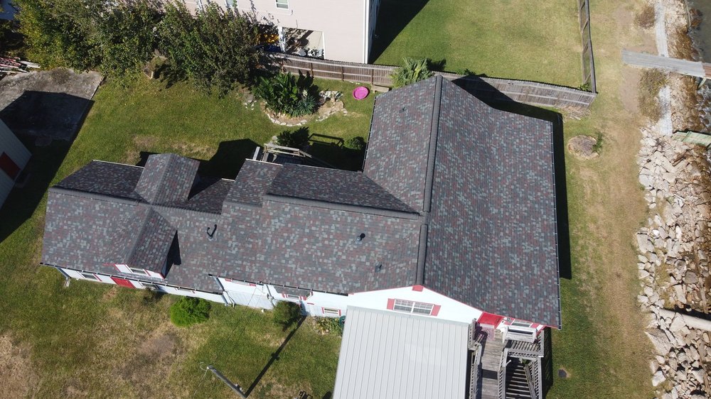 Slide of DR Roofing and Construction