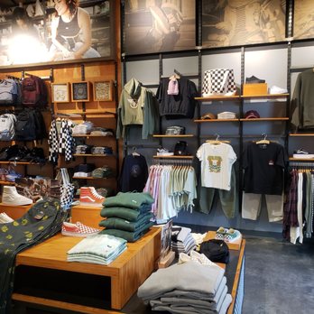 Vans - Shoe Stores Near Me - Peoria, Arizona Vans - Shoe Stores Near Me - Peoria, Arizona