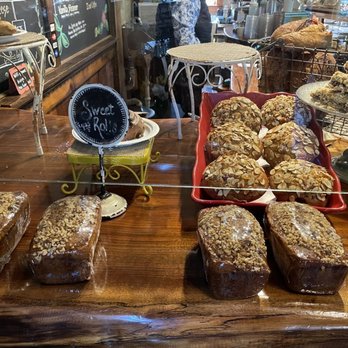 Mate Factor - Sweet rolls and bread - Coffee & Tea Near Me - Savannah, Georgia