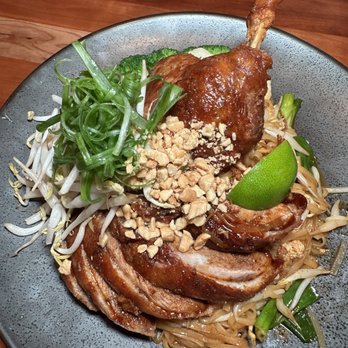 KUB KAO Thai & Sushi - Thai Near Me - Davie, Florida