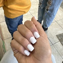 Comfy Nails