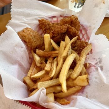 Bull On the Beach - Kids Chicken Tenders - American Near Me - Ocean City, Maryland Bull On the Beach - Kids Chicken Tenders - American Near Me - Ocean City, Maryland