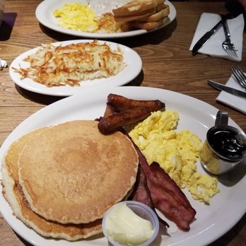 Pinecrest Diner - Breakfast for dinner - Diners Near Me - San Francisco, California