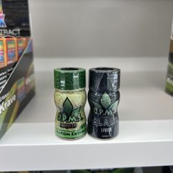 Smoke Vapor & Cigar - Love this place,one of the best smoke shop in henderson to shop for kratom products and disposable vapes,great prices