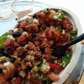 Chipotle Mexican Grill - Mexican Near Me - Shelton, Connecticut