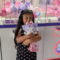 Kawaii Klaws - Great selection and great prices $1 a game