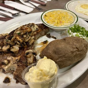 NORMS Restaurant - New American Near Me - Bellflower, California