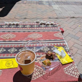 Ballstonian - Coffee & Tea Near Me - Arlington, Virginia
