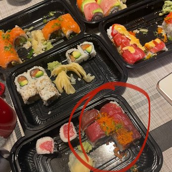 Oto Sushi - Double tuna not fresh dark color stinks, pick up order - Japanese Near Me - Redmond, Washington Oto Sushi - Double tuna not fresh dark color stinks, pick up order - Japanese Near Me - Redmond, Washington