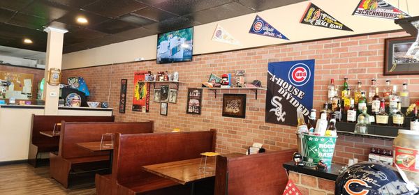 Windy City Pizza by null