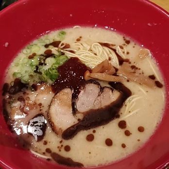 IPPUDO Westside - 圆蹄 笋片 京葱 蒜油 拉面 - Ramen Near Me - New York, New York