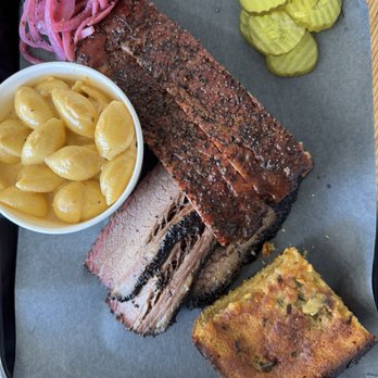 A&M BBQ - 2-meat plate, Mac, jalapeño-honey cornbread - Barbeque Near Me - Sebastopol, California