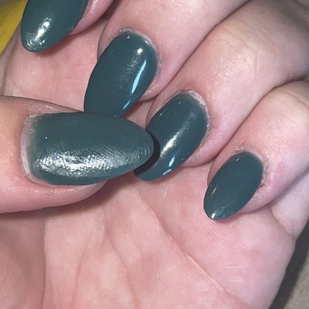 Magic Nails - the top coat came off. - Nail Salons Near Me - Oneonta, New York