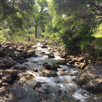 Stebbins Cold Canyon Loop Trail - Hiking Near Me - Winters, California