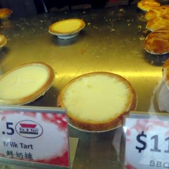 批&撻專門店 - Milk Tarts On Display - Bakeries Near Me - Hong Kong, HK