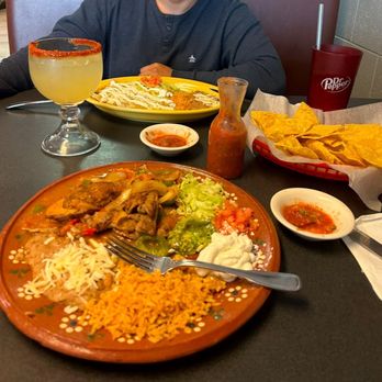 Tacos El Champu - Bisteck ranchero Enchiladas - Mexican Near Me - Springfield, Missouri Tacos El Champu - Bisteck ranchero Enchiladas - Mexican Near Me - Springfield, Missouri