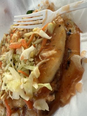 Ricas Pupusas by null